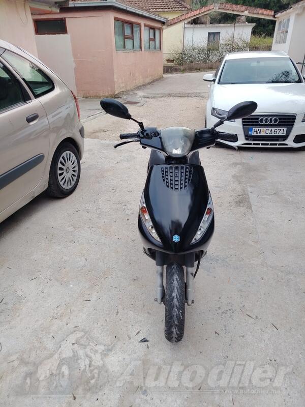 Piaggio - zip 50 2t