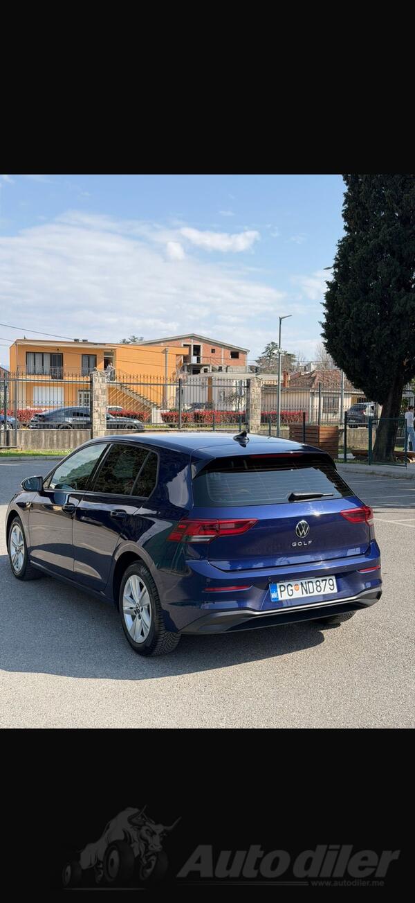 Volkswagen - Golf 8 - 2,0