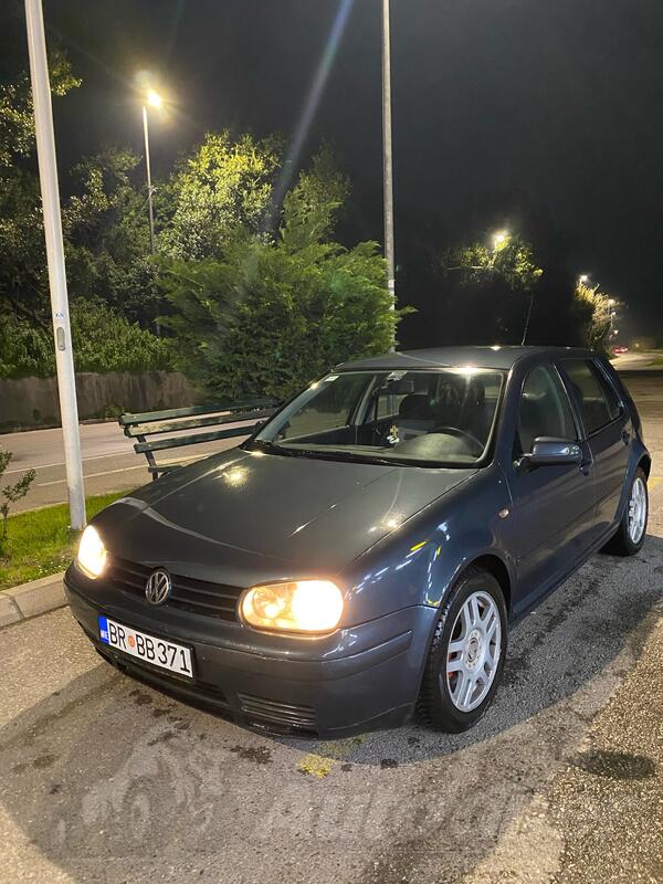 Volkswagen - Golf 4 - 1.9