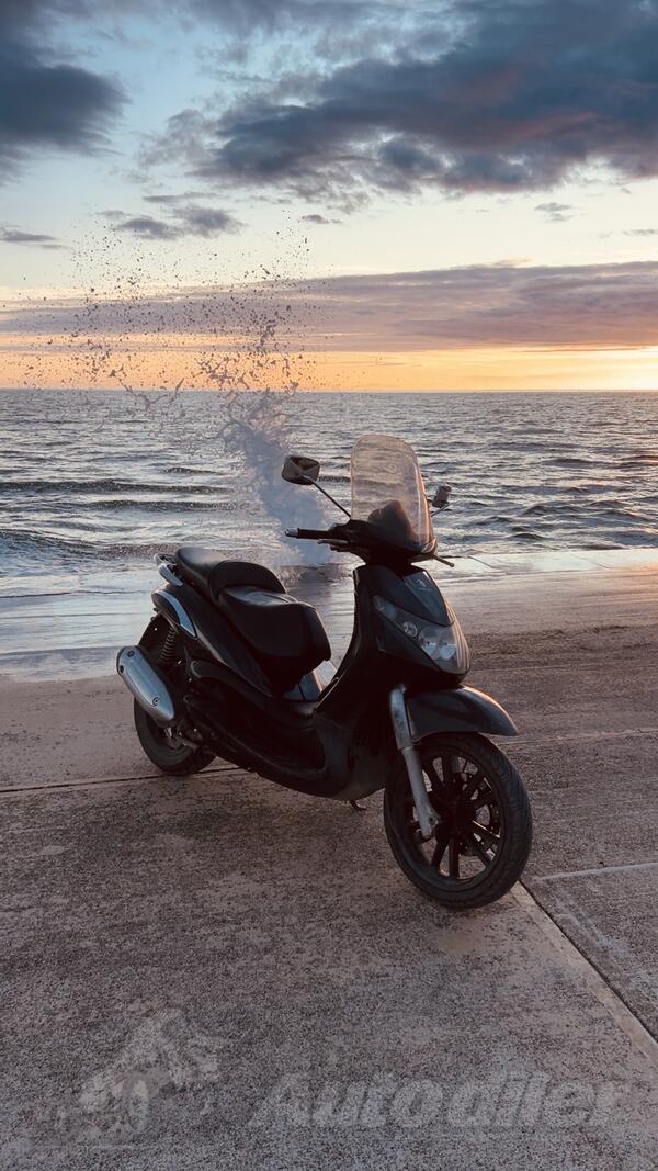 Piaggio - beverly