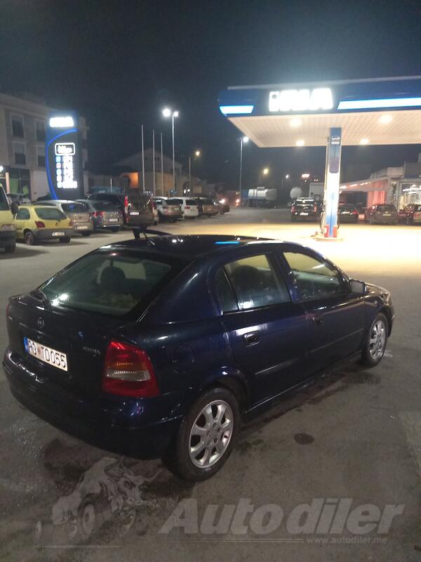 Opel - Astra - 1.9