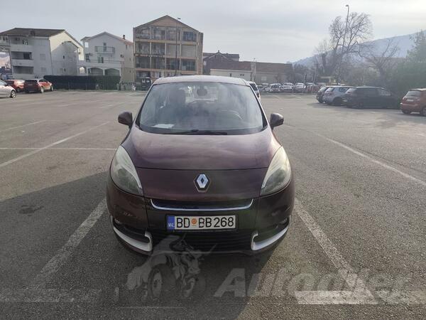 Renault - Grand Scenic - 1.5 DCI