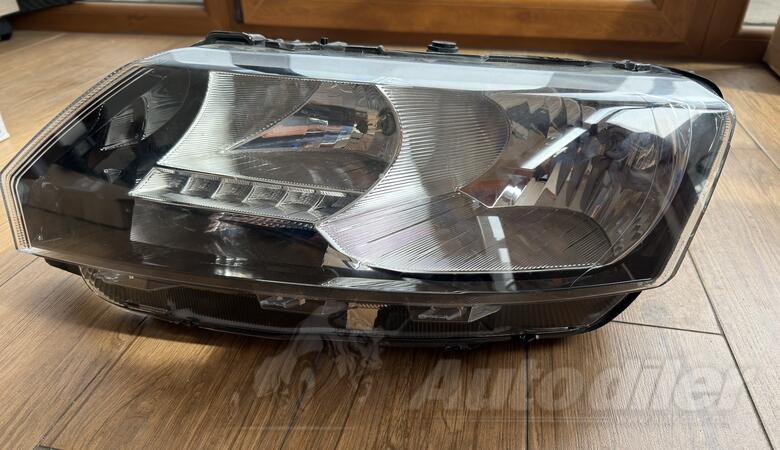 Lijevi far za Škoda - Rapid - 2017-2019