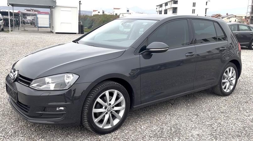 Volkswagen - Golf 7 - 2.0 tdi