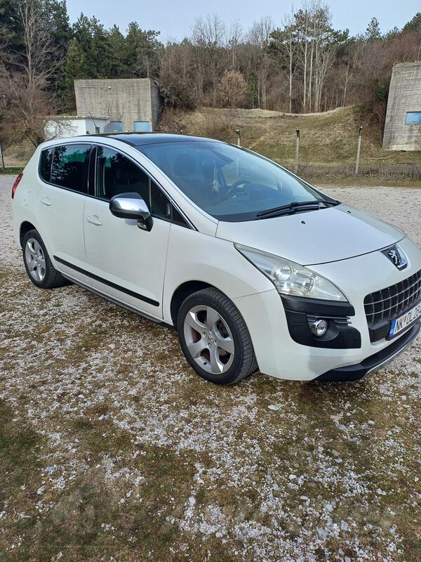 Peugeot - 3008 - 1.6 hdi 82 kw