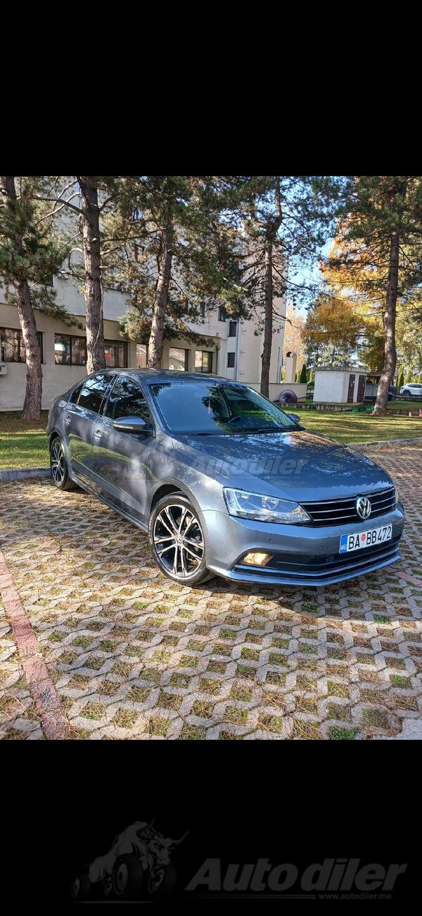 Volkswagen - Jetta - 2.0 Tdi DSG