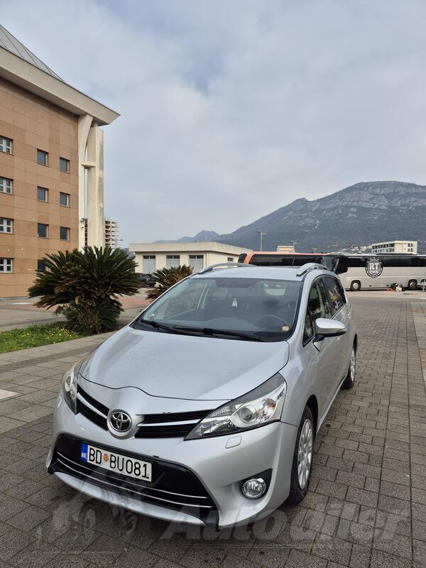 Toyota - Verso - 1.6