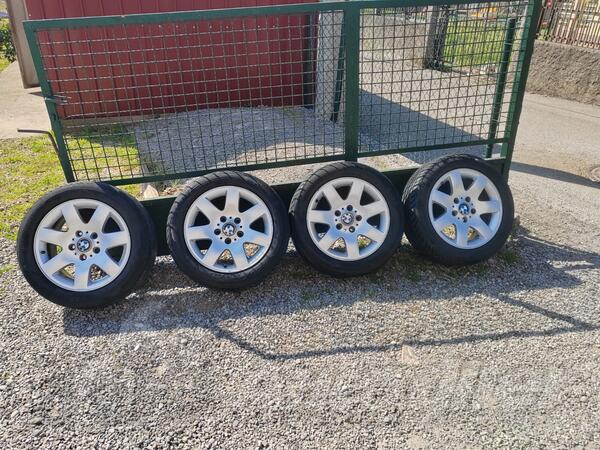 Fabričke felne i 16 gume