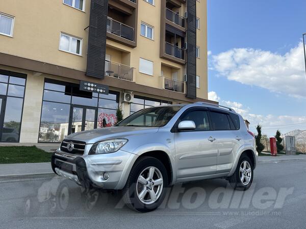 Toyota - RAV 4 - D-CAT