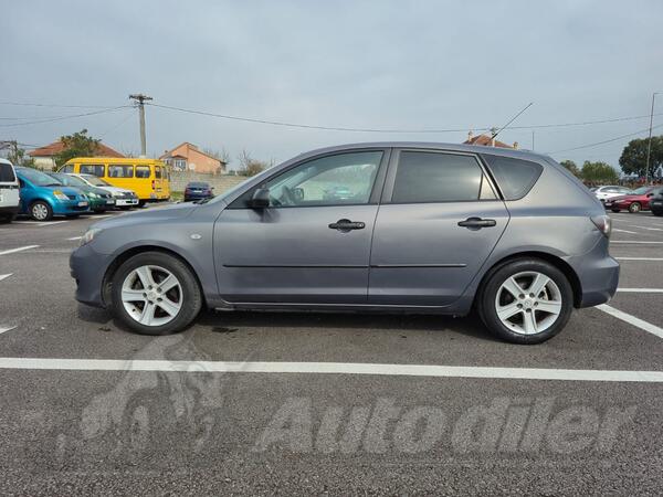 Mazda - 3