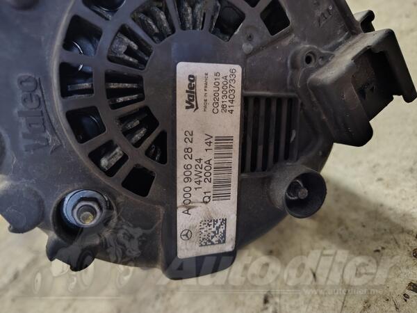 Alternator za Mercedes Benz - C 220    - 2015