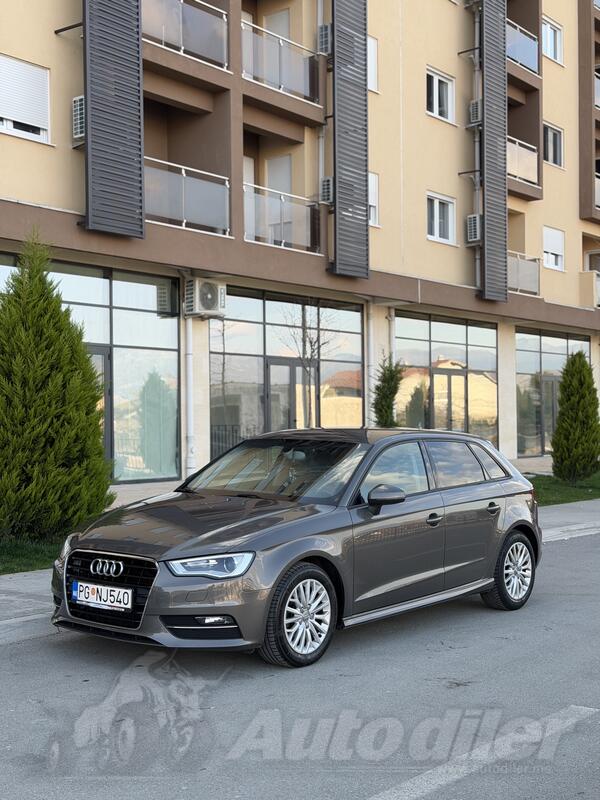 Audi - A3 - 1,6 81 kw sportback