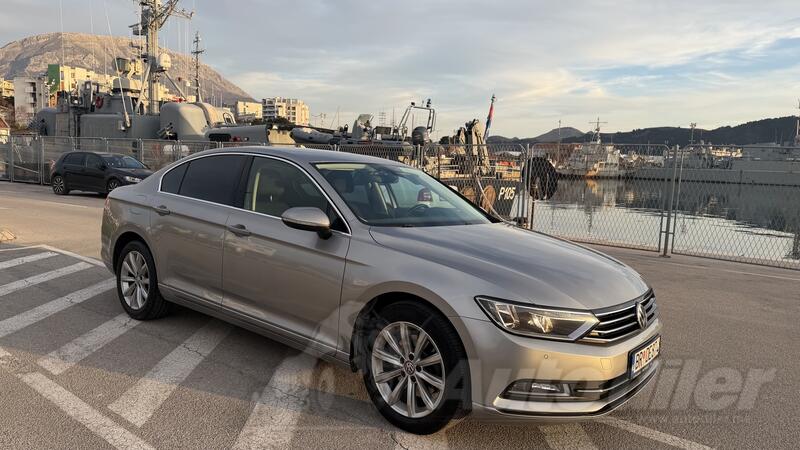 Volkswagen - Passat - highline