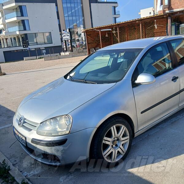 Volkswagen - Golf 5 - 1.9