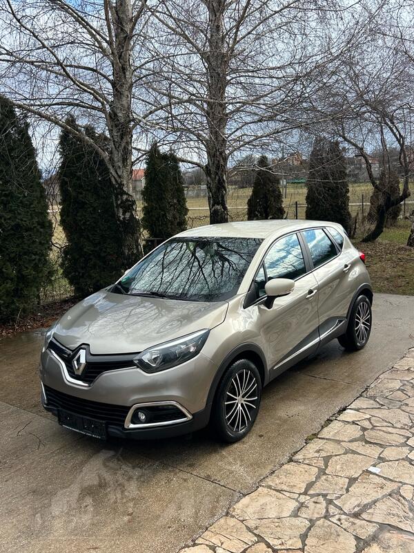 Renault - Captur - CAPTUR
