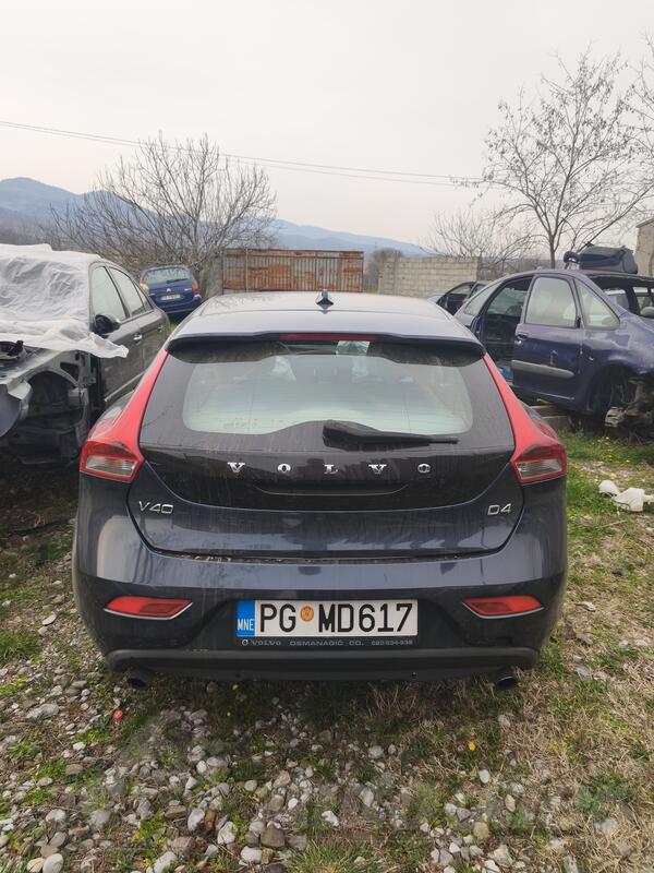Volvo - V40 - 2.0 tdi