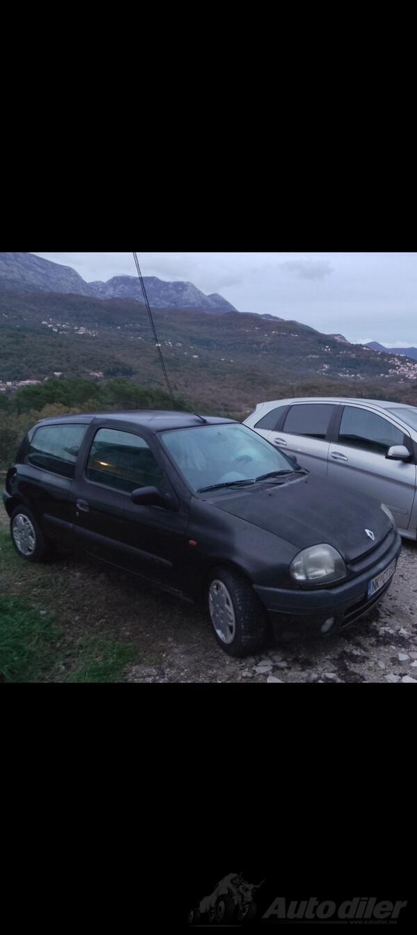 Renault - Clio - 1.2