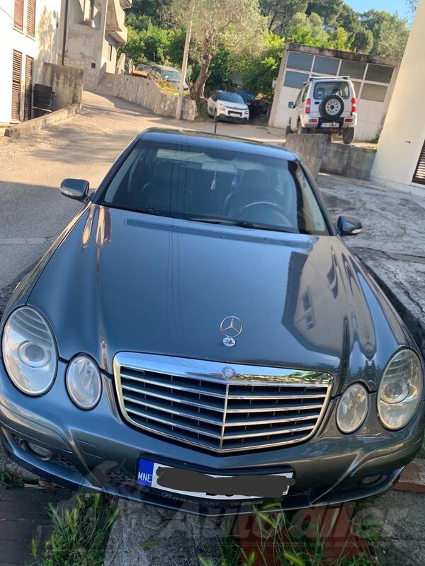 Mercedes Benz - 220 - CDI
