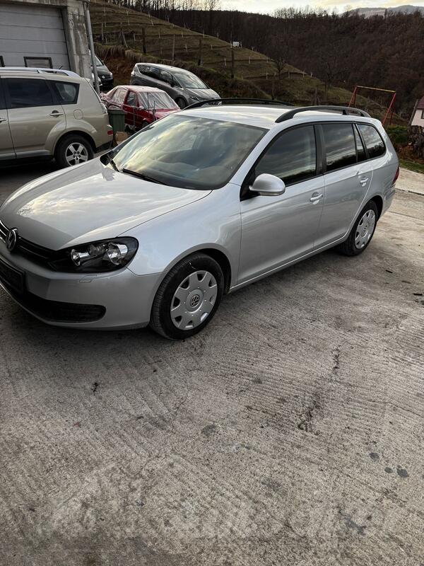 Volkswagen - Golf 6 - 16 tdi