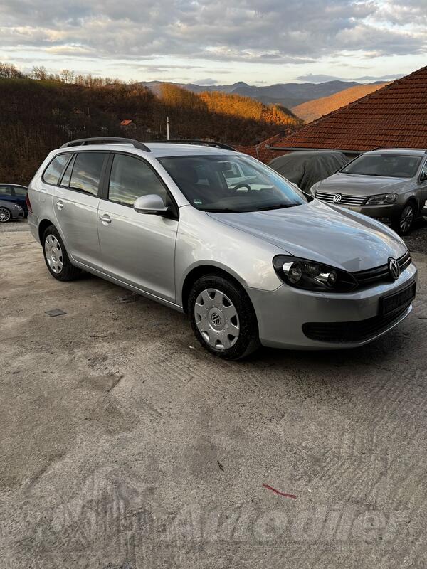 Volkswagen - Golf 6 - 16 tdi