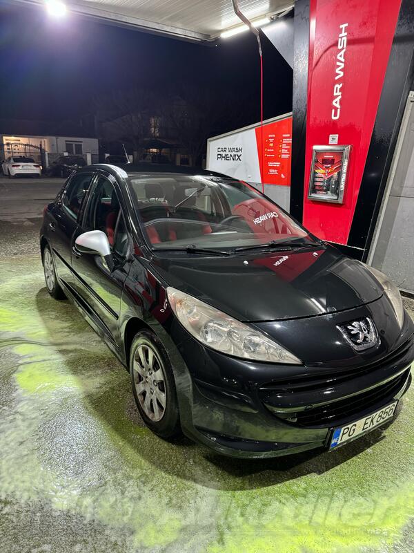 Peugeot - 207 - 1.4i