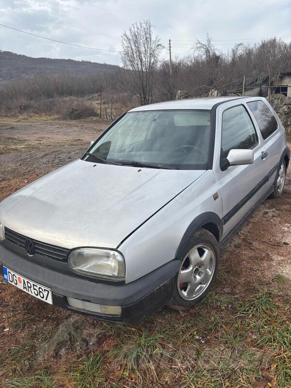 Volkswagen - Golf 3 - 2.0 8v