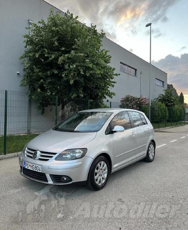 Volkswagen - Golf Plus - 1.6 16V