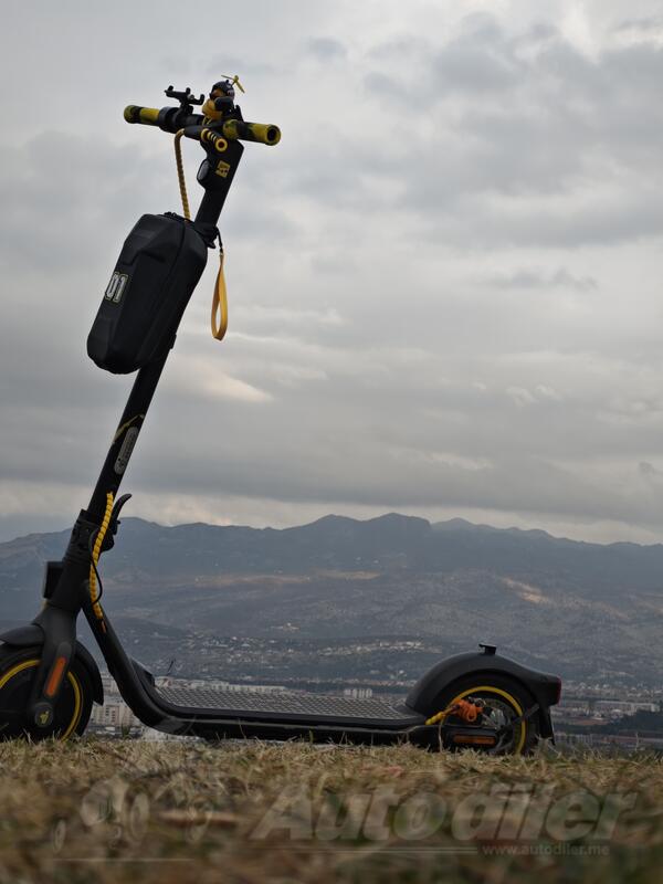 Ostalo - Ninebot f40