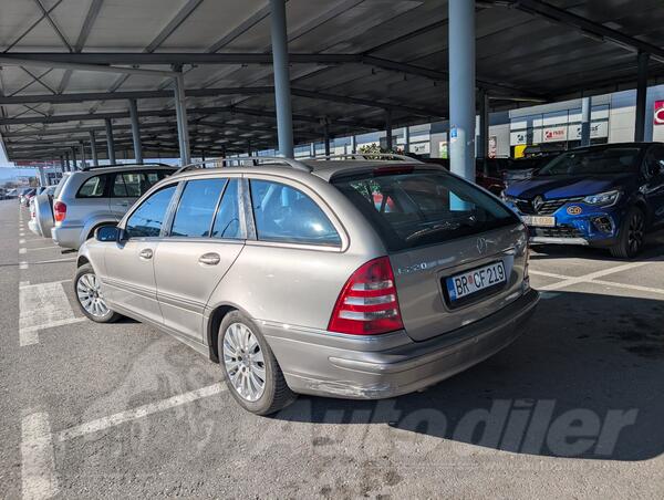 Mercedes Benz - C 220 - CDi