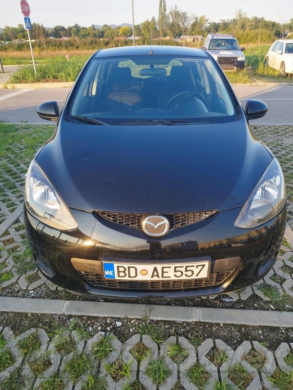 Mazda - 2 - 1.3i TE
