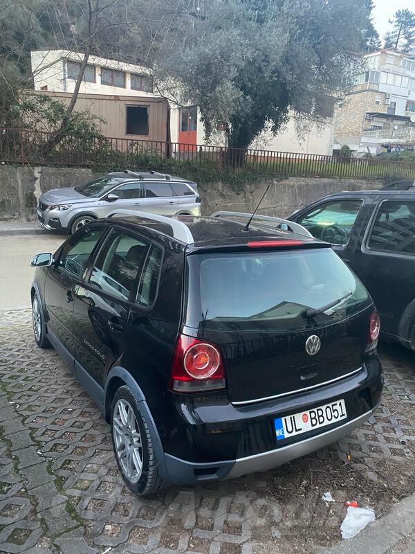 Volkswagen - Polo Cross