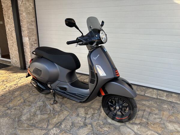 Vespa - GTS 310
