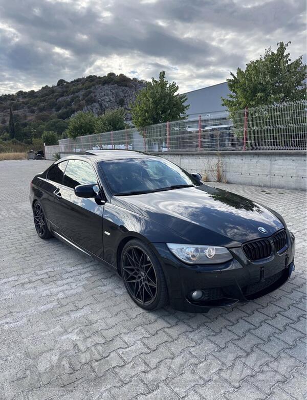 BMW - 320 - 2.0
