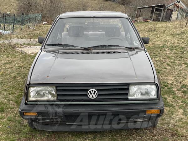 Volkswagen - Jetta - 1.3