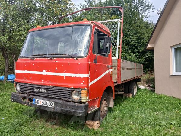Iveco - zastava