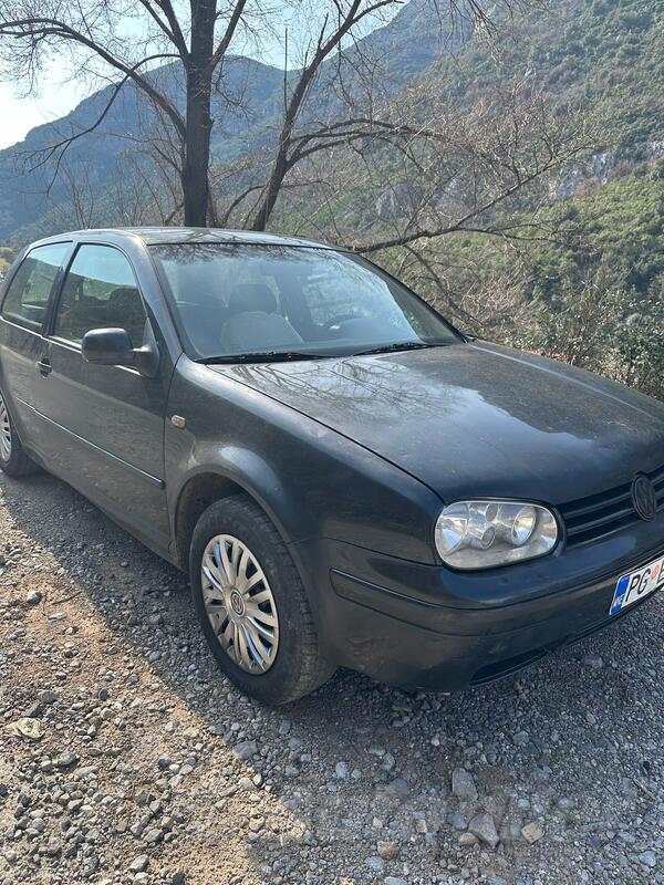 Volkswagen - Golf 4 - 19 tdi