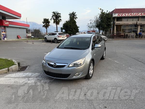Opel - Astra - 1.7 CDTI