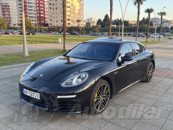Porsche - Panamera - S 3.0d Chrono