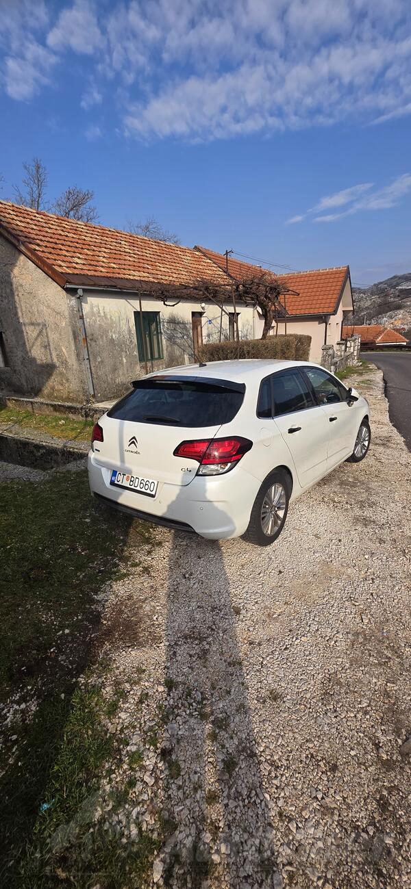 Citroen - C4 - 1.6Hdi