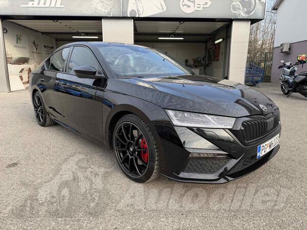 Škoda - Octavia - 2.0 TSI