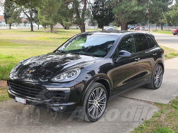Porsche - Cayenne - 3.0d Platinum edition
