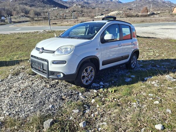 Fiat - Panda - 4 x 4