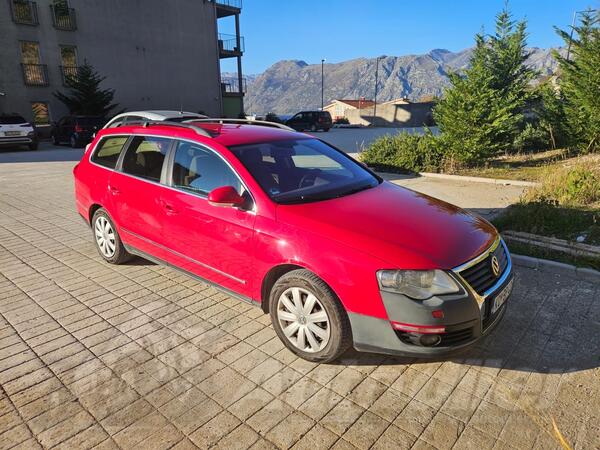 Volkswagen - Passat - 2.0 TDI