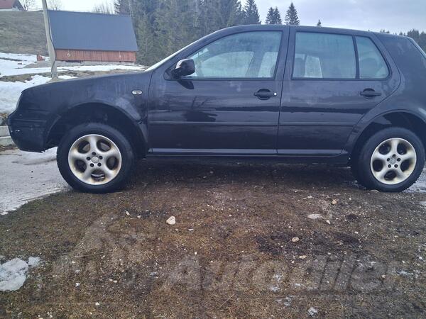 Volkswagen - Golf 4 - 1.8
