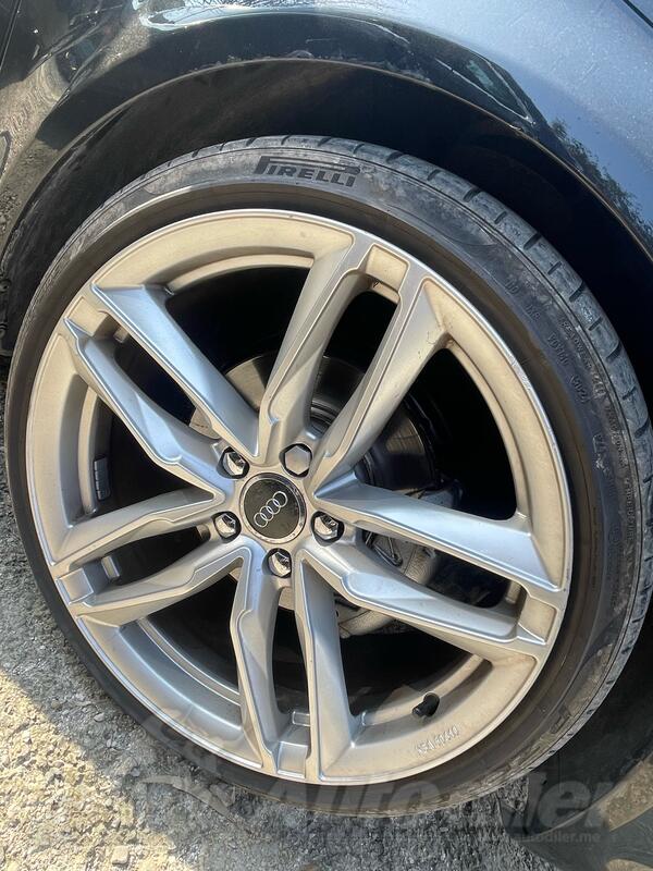 Ostalo felne i Audi gume