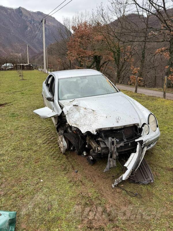 Mercedes Benz - E 220 - 2.2