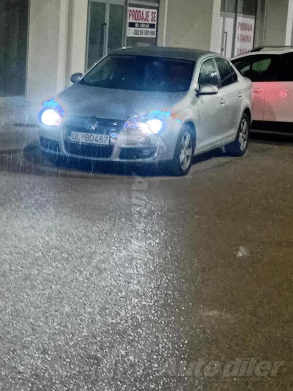 Volkswagen - Jetta - 1.9 tdi