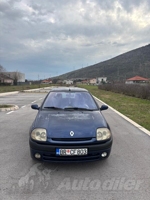 Renault - Clio - 1.6 16v