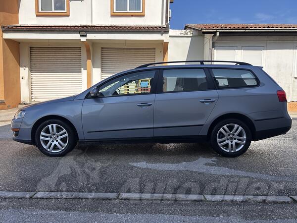 Volkswagen - Passat - 2.0