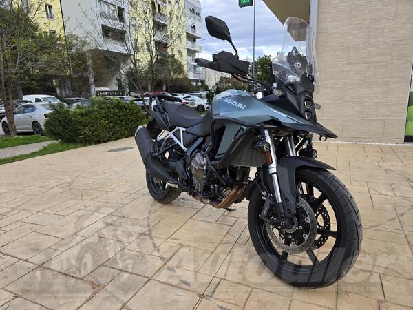Suzuki - V Strom 800